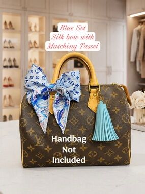 Set of Blue 
Silk Bow 
Matching with Blue Tassel